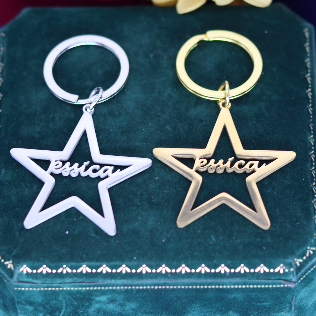 カスタム名スターキーホルダーパーソナライズされたステンレス鋼 - Vintage Fashion Names のレビューと価格
