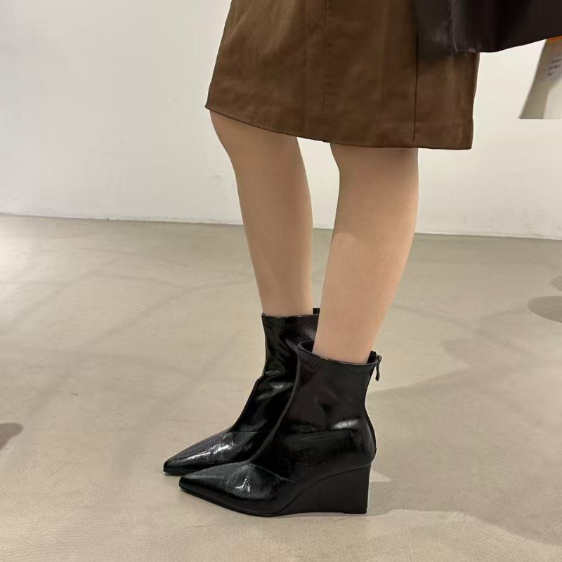 秋冬ヴィンテージウェゲスヒール女性アンクルブーツファッション - Vintage Fashion Female のレビューと価格