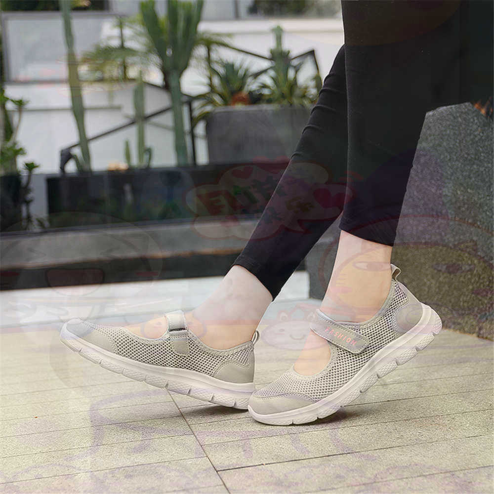 番号 40 ネットレディーステニスシューズスニーカースケート - Vintage Fashion Collecting And Wearing Designer Classics のレビューと価格