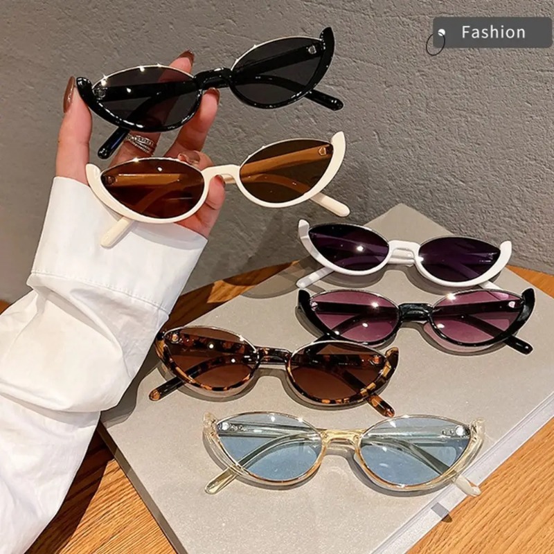 ヴィンテージ風小型キャットアイサングラス 女性用 トレンドの - Vintage Fashion Shop のレビューと価格