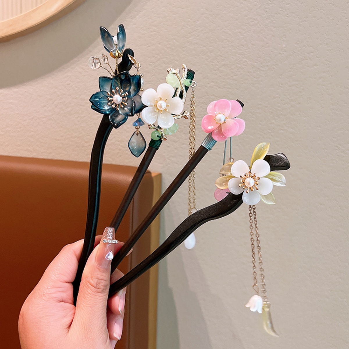 絶妙な花のタッセル木製ヘアピンレトロ中国風の手作り花ヘアステ - Vintage Fashion Shop のレビューと価格